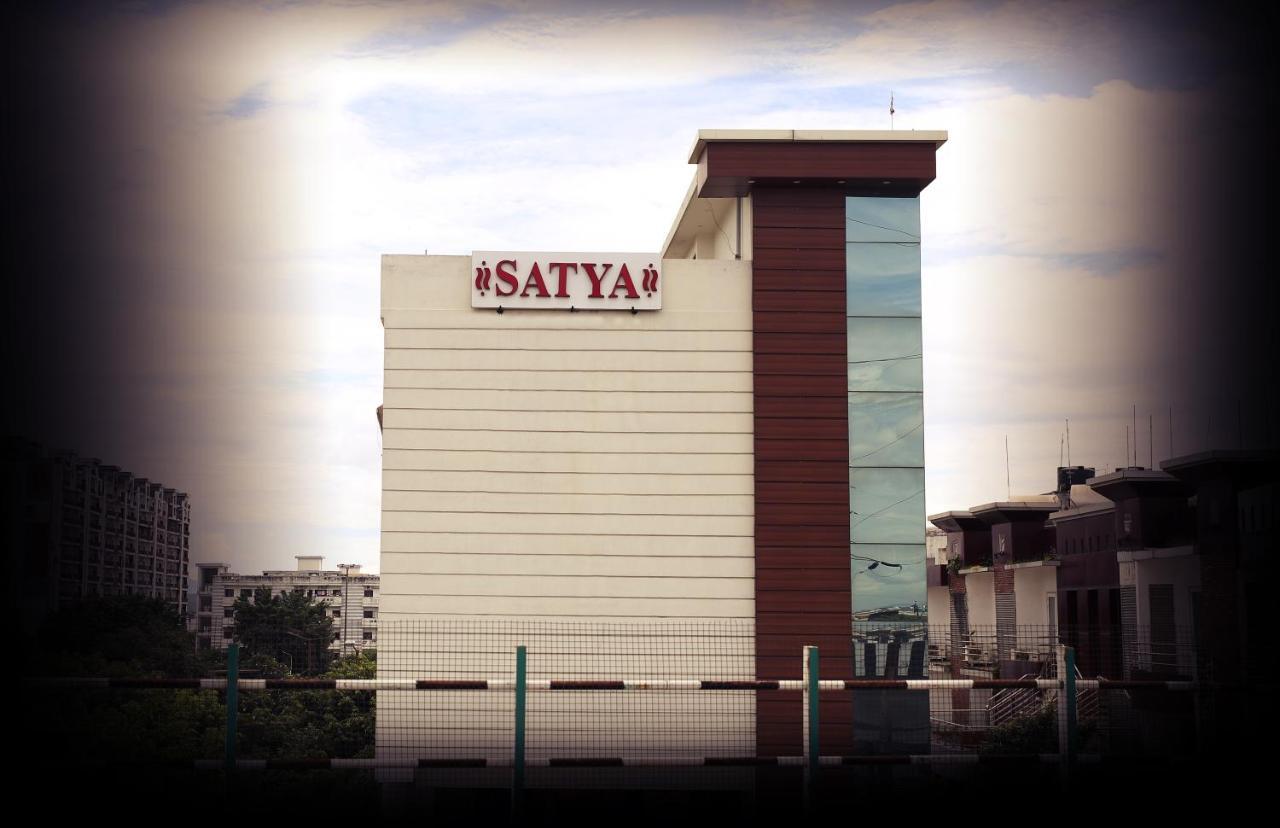 Hotel Satya Dehradun Exterior foto